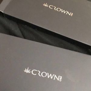 Crown Pro Palette